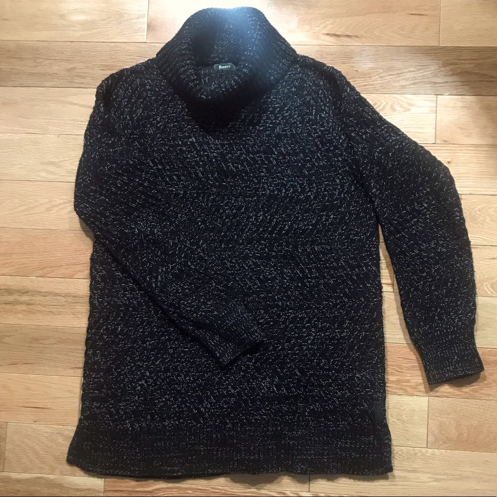 Roots turtleneck knit sweater